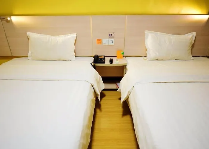 7Days Inn Kaifeng Gulou Square Xueyuanmen